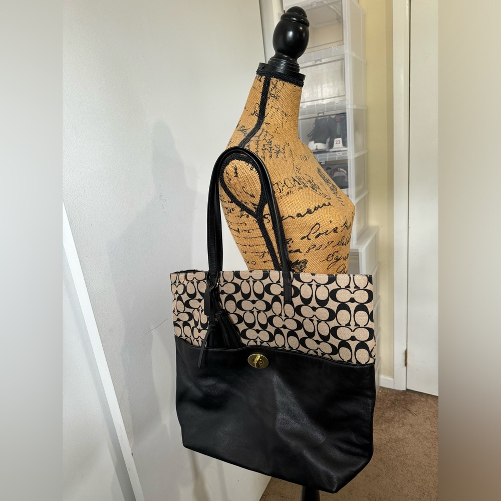 Coach Large tote bag.